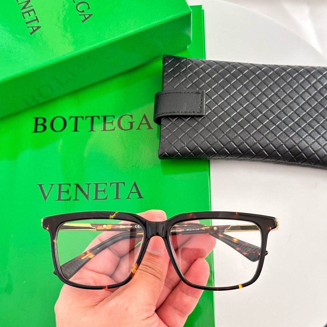 Bottega Veneta Sunglasses